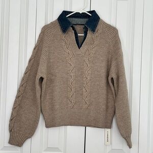NWT Commence apricot (tan) cable knit sweater with denim collar, size medium